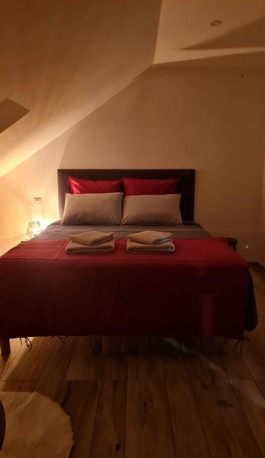 Bed and Breakfast Le 4 Montignac-Lascaux Exterior foto